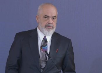 Konferenca me Komisioneren Kos, Rama: Rajoni më afër BE-së, fokus te tregu i përbashkët dhe…