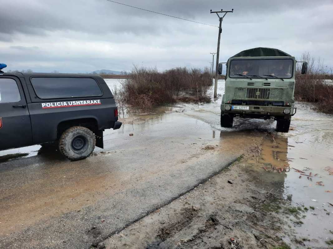 VIDEO Nga shtëpitë me prezencë uji te bllokimi i rrugëve e mungesa e energjisë elektrike  MM informacion për situatën nga reshjet