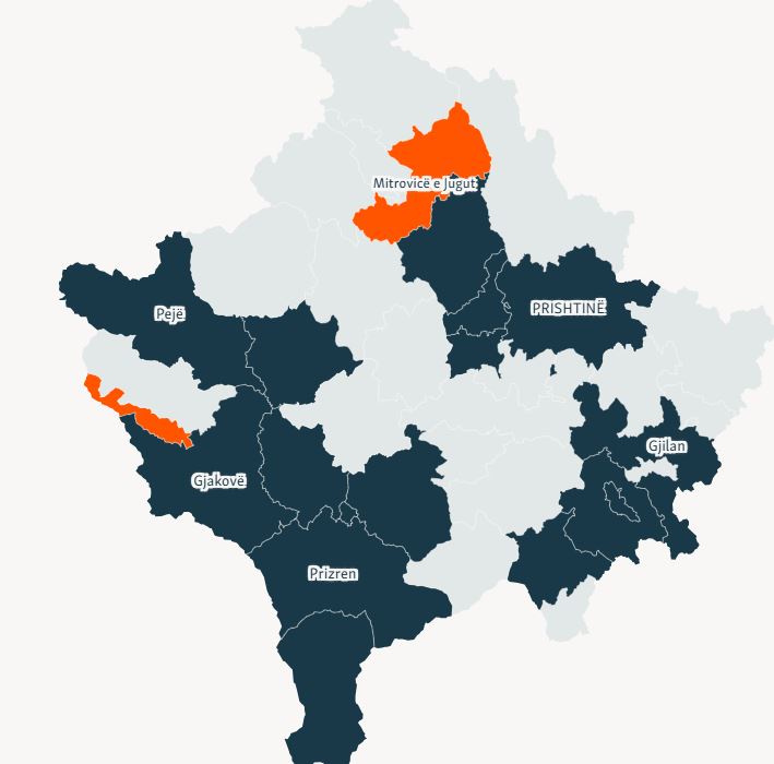 Mbyllen votimet për balotazhin në 18 komuna në Kosovë  dalin exit pollet e para  KQZ  Pjesëmarrja më e ulët se në raundin e parë