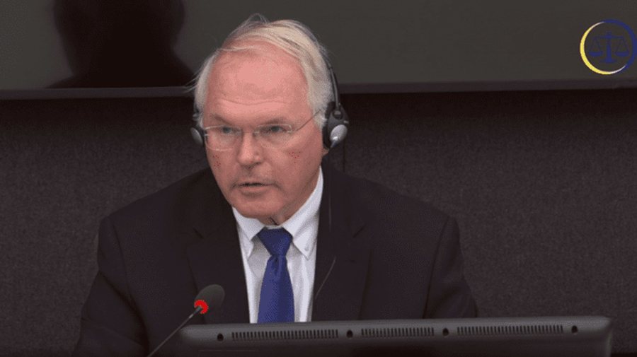 Hill  Gelbard e quajti UÇK në  terroriste   sikur i dha sinjal sulmit serb në familjen Jashari