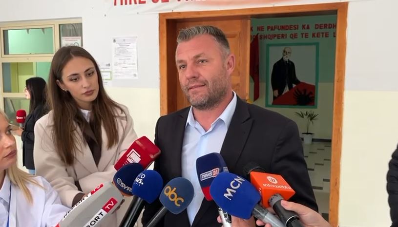 Policia e Elbasanit reagon pas denoncimit të kandidatit për Cërrikun  Nuk po i intimidonte njeri votuesit 