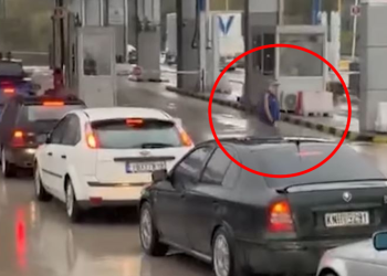 VIDEO / U refuzua në Kakavijë nga Greqia, momenti kur Artan Hoxha mëson vendimin për ‘non-gratën’