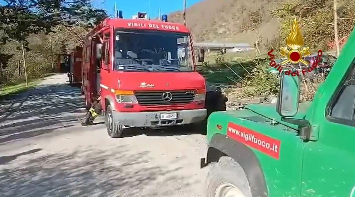 VIDEO Tragjike në Itali  helikopteri privat rrëzohet në Toskana  Humbin jetën disa persona  mes tyre dhe 2 biznesmenë të njohur