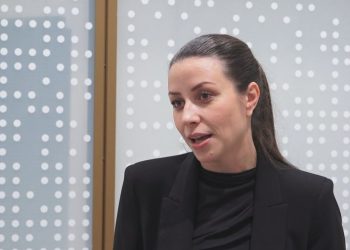 Integrimi europian, eurodeputetja: Shqipëria jep shpresë, për Kosovën ka pengesa
