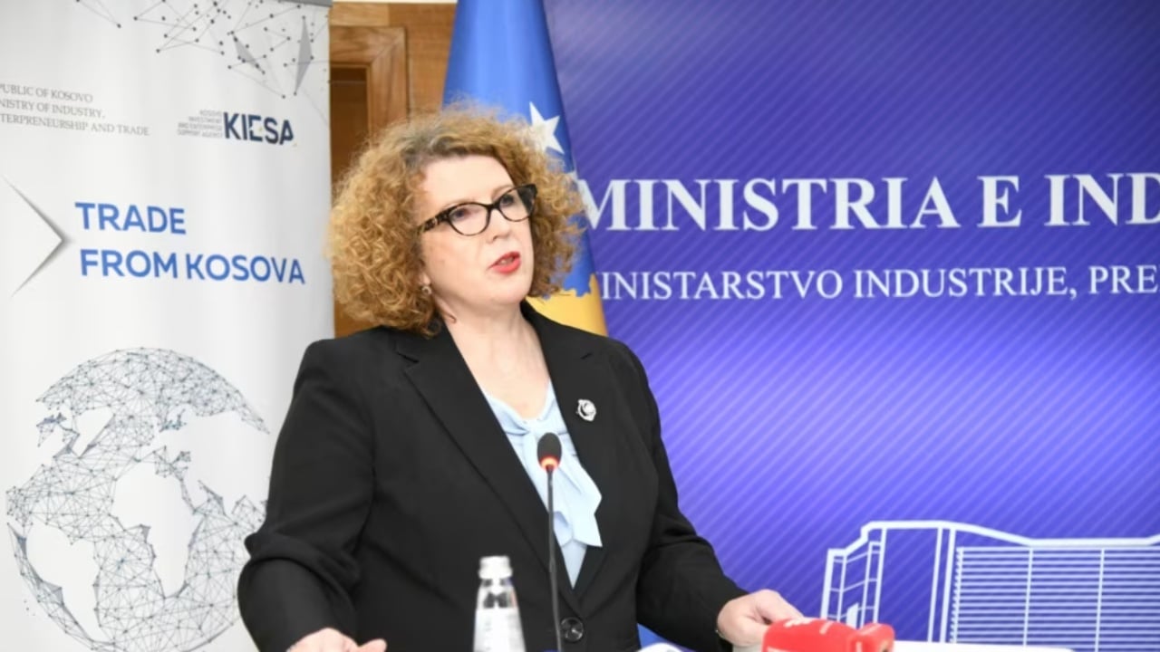 Prokuroria e Kosovës merr në hetim ministren për shpërdorim detyre  Kurti i del në mbrojtje  Nuk ka korrupsion