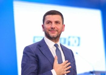 Krasniqi jep arsyet e dorëheqjes: Kandidati i ardhshëm për kryeministër duhet të jetë kreu i PDK-së