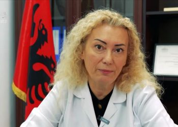 “IA ndihmon, por nuk zëvendëson mjekun…Kujdes!”, paralajmërimi i mjekëve për qytetarët