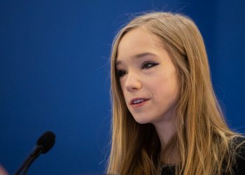 “Anti-Greta Thunberg” e Gjermanisë kërkon azil në SHBA: Nuk jam e sigurt në vendin tim