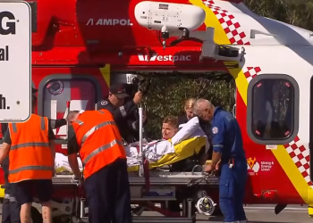 Dy të rinj sulmohen nga peshkaqeni në plazhin “Parajsa e Humbur”, humb jetën 20 vjeçarja (VIDEO)