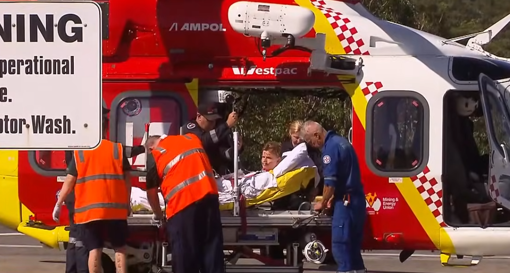 Dy të rinj sulmohen nga peshkaqeni në plazhin  Parajsa e Humbur   humb jetën 20 vjeçarja  VIDEO 