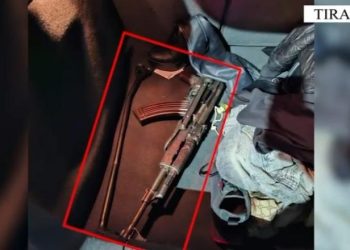 Përdhunoi 29-vjeçaren, policia arreston të riun, në makinë i gjen kallashnikov dhe kokainë! Në pranga edhe 5 shokët e tij