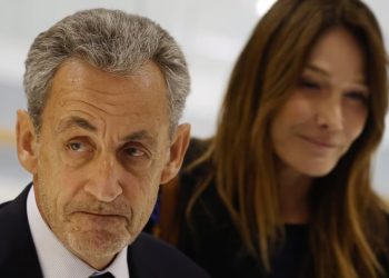 “E vërteta do të triumfojë”/ Sarkozy reagon për herë të parë pas daljes nga burgu: Fundi i historisë mbetet për t’u shkruar