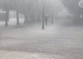 Rritje temperaturash dhe rrebeshe, ja zonat që rrezikohen nga përmbytjet