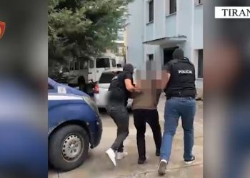 EMRI/ Po transportonte 23.6 kg kanabis drejt Kosovës, arrestohet 43-vjeçari