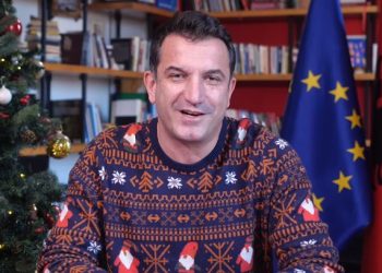 ‘Kushtetuesja’ e la në detyrë, vjen urdhri i parë i Veliajt nga burgu: Të nisë puna për…