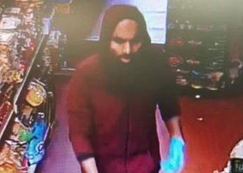 U zhduk 5 vite më parë, “viktima” paraqitet në polici 48 orë pasi 5 persona u arrestuan për “vrasjen” e tij