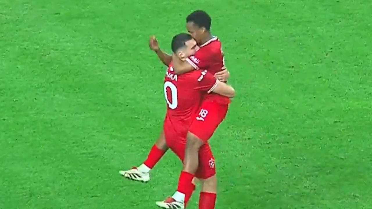 Derbi Tirana Partizani   Demat  marrin nën kontroll derbin  Skuka shënon golin e dytë ndaj bardhebluve