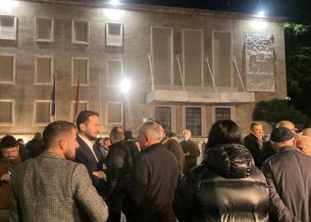 Të Mërkurën Ervin Salianji nis foltoret nga Durrësi. Berisha nesër takim me strukturat