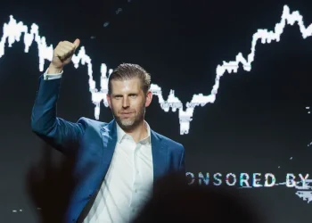 Eric Trump bëhet 10 herë më i pasur që nga zgjedhja e babait të tij si president i SHBA-ve