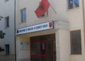 Inspektori i IKMT Kukës kërcënon drejtorin pas gjobitjes së kushëririt ndërtues, policia e arreston