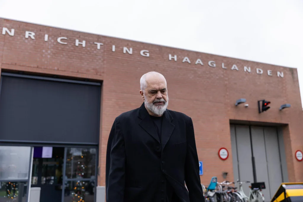 “Komandanti ishte në formë…”, Rama pas takimit me Thaçin: U rrëmbye pa gjyq e pa akuzë!