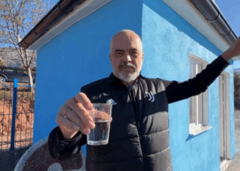 “Vlonjatëve të mi iu them…”, Rama reagon për mungesën e ujit: Pajisjet e montuara në 2009, jashtë standardeve! Të rejat po vijnë sot nga Stambolli