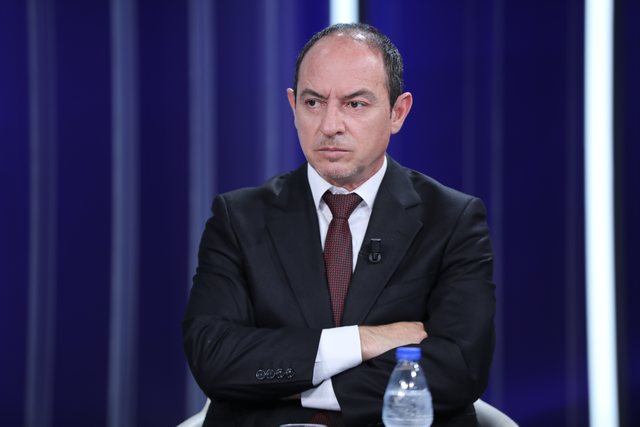 Gjinishi  PD nuk e bën dot rotacionin  nuk është rritur në këto 4 mandate të Ramës në pushtet