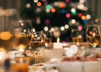 Nga Tirana në zonat turistike/ Sa kushton nata e ndërrimit të viteve në restorantet e vendit tonë