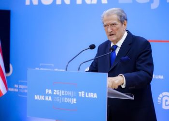 Berisha: Brukseli të hetojë marrëveshjen e fshehtë Rama-Mogherini për ndërtimin e kampusit në Tiranë