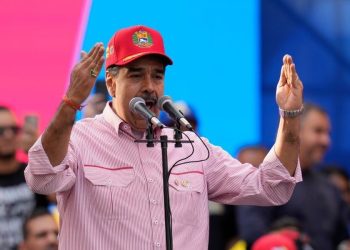 Maduro konfirmon bisedën me Trump: Pata një telefonatë të respektueshme dhe të përzemërt