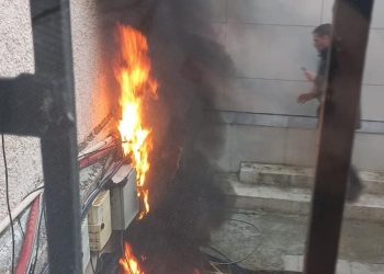 Zjarri jashtë sallës së Kuvendit, Balla: U vu me urdhër të Berishës! Vepër e rëndë në flagrancë