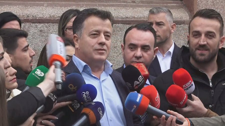 U përjashtua për 30 ditë nga Kuvendi  Noka  Dha urdhër Gysi  nuk e njohim vendimin