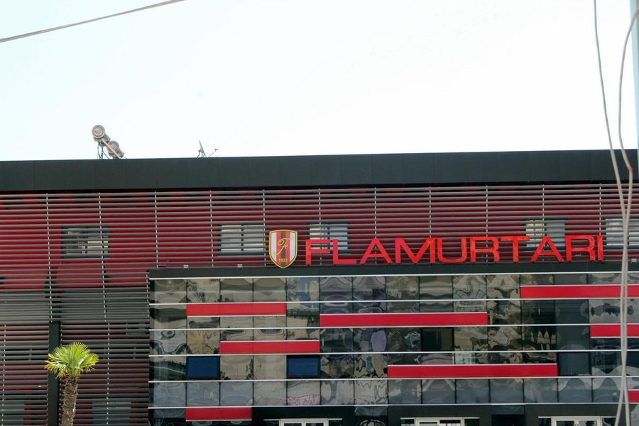 U dënua me 8 ndeshje pa tifozë  drejtuesit e Flamurtarit bojkotojnë ndeshjen në Shkodër