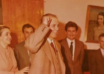 13 dëshmi për Sali Berishën, për lidhjet me Ramiz Alinë, familjen Hoxha dhe Byronë Politike