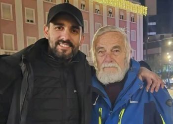 “Eh mor Llapa…”, aktori i njohur akuza të forta Lapajt: Ma keqpërdori foton për mitingun e Berishës