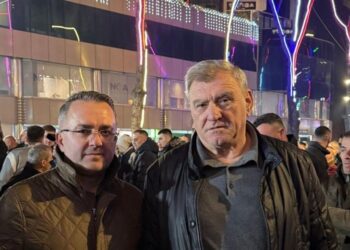 “Njerëzit më pyesin, pse del në krah të Berishës?”, Duka: Problem s’është e majta, por kleptokracia