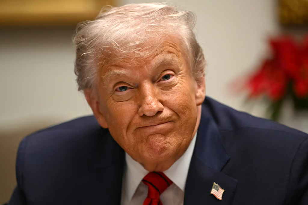 Trump  shpërthen  edhe për Krishtlindje  Gëzuar edhe fundërrinës së të majtës radikale