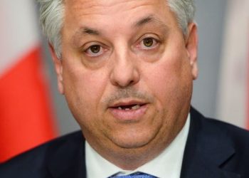 Ish-shefi i sigurisë: Fuqitë armike po dërgojnë spiunë në universitetet e Perëndimit
