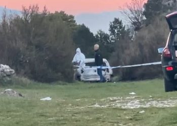 Automjeti u shkrumbua në Llogara, policia jep detajet: Është djegur një shtetas në sediljen e..