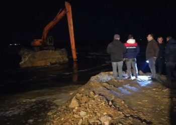 Ministri Salla shpërndan pamjet: Vijojnë punimet për riparimin e argjinaturës së dëmtuar në Tale