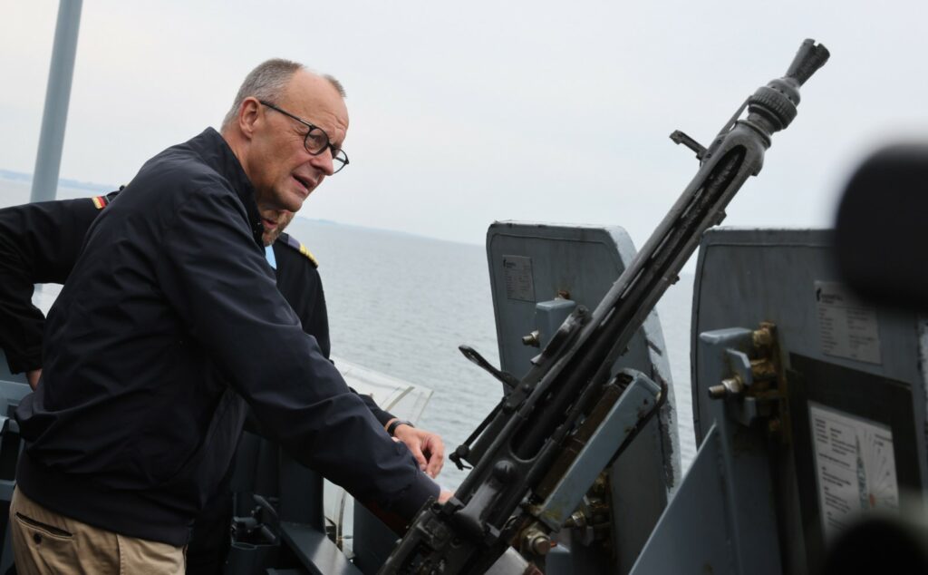 Shifër rekord për armatimet  Gjermania miraton paketën prej 50 miliardë eurosh