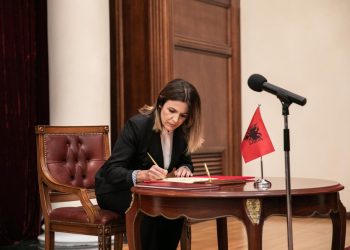 Afati për aplikim u mbyll këtë të Martë/ Fiona Papajorgji kandidatja e vetme për kryetare të Gjykatës Kushtetuese