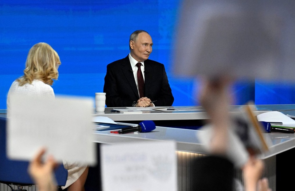 BE kërkon të përdorë asetet e ngrira ruse  Putin  Është vjedhje  pasojat janë shumë serioze për hajdutët