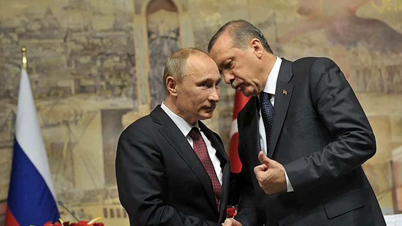 Putin provokon Erdoganin  Droni rus bie në Turqi  forcat ushtarake në alarm