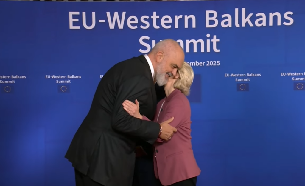 Rama publikon pamje nga Samiti për Ballkanin Perëndimor  Videokartolinë nga Brukseli