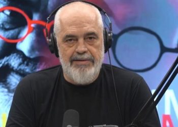 Rama kujton vizitën te Thaçi në Hagë: Si e gjeta komandantin…
