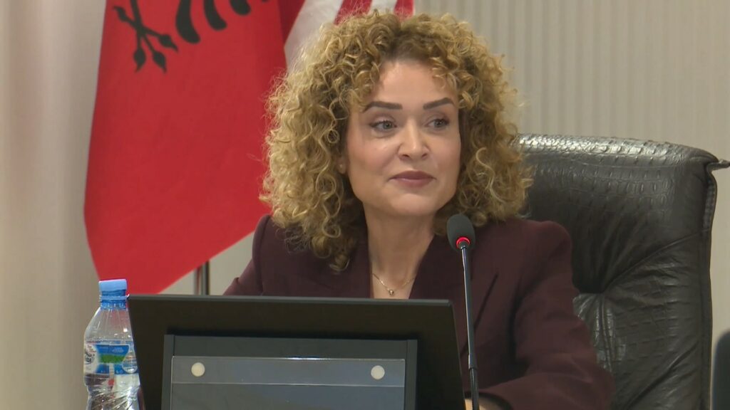 Masat e sigurisë dhe afatet e paraburgimit  Musabelliu tregon deri ku mund të ndërhyjë ose jo kreu i SPAK ut