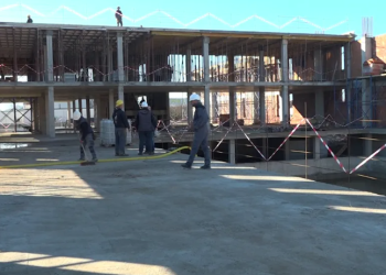 Katër milionë euro për pishinën gjysmë-olimpike që do të shërbejë për Lojërat Mesdhetare