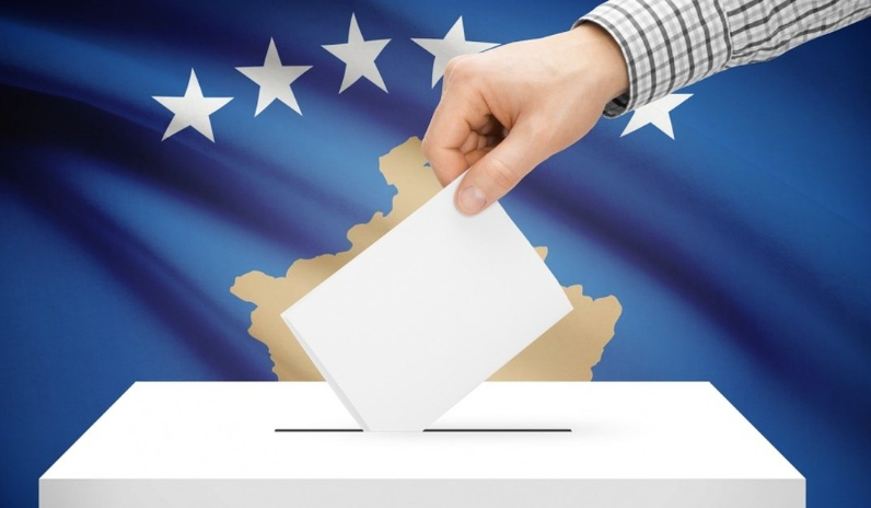 Kosova në prag të zgjedhjeve  Ekonomia  siguria e dialogu me Serbinë pikat kyçe të fushatës