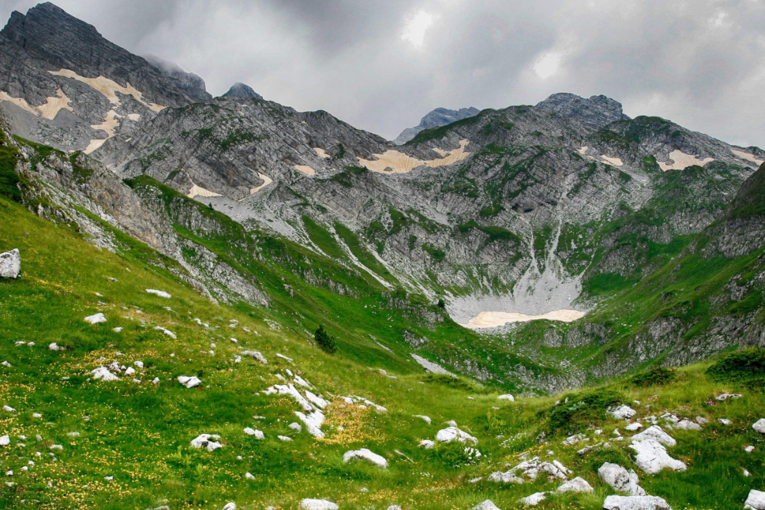 The Guardian   Shqipëria dhe Kosova  destinacionet e fshehura të Ballkanit që po magjepsin Evropën